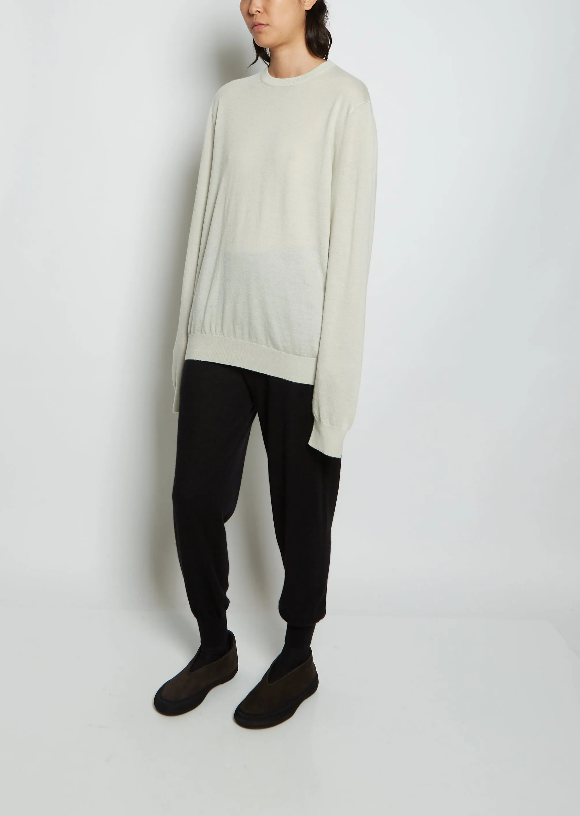 Boyfriend R-Neck Cashmere Sweater — Silver Green