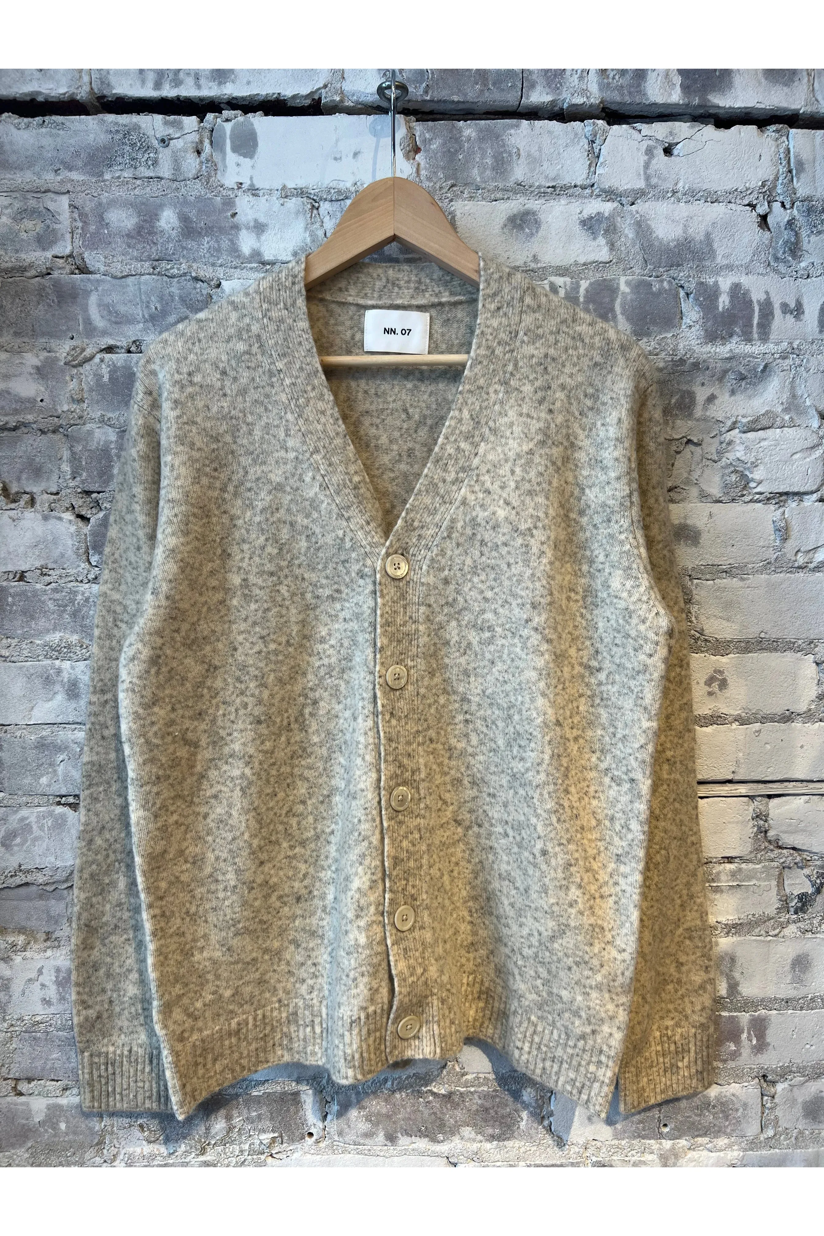 John V-Neck Cardigan - White Pepper